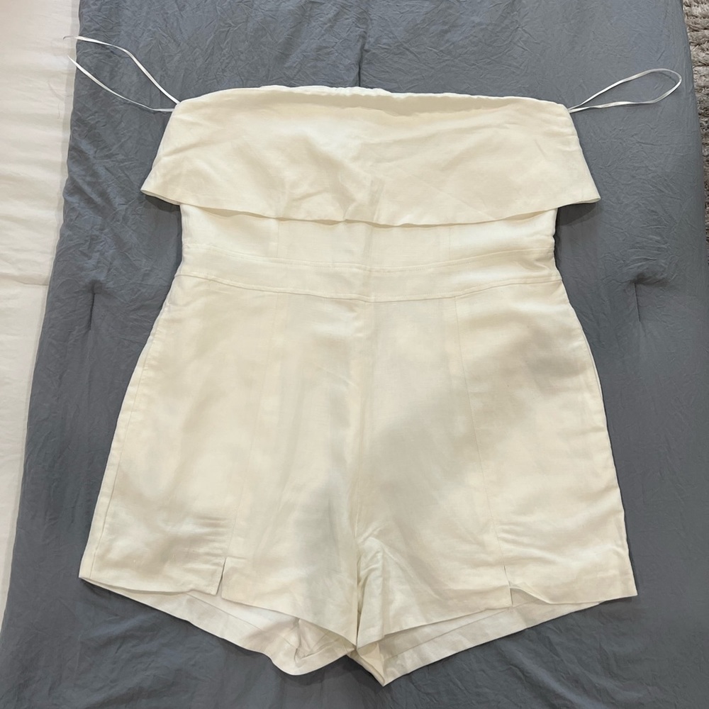 Dolce Vita White Linen Strapless Romper - Size Large; NWT